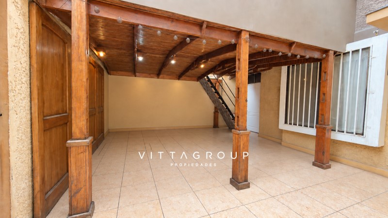 Foto pública de VITTAGROUP como ejemplo de material